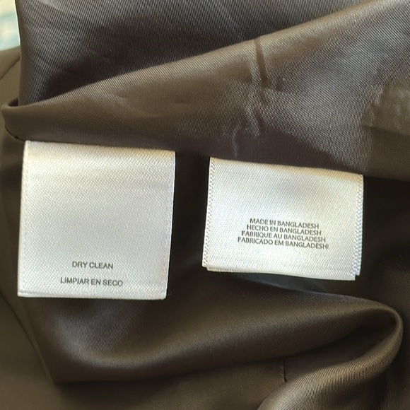 Item # 156 Tweed Blazer - Picture 6 of 6